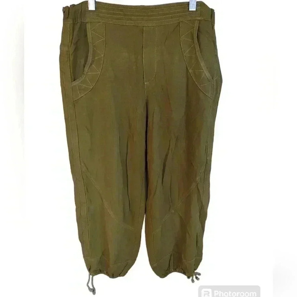 Anthropologie olive green cropped paper bag baggie viscose pants - Picture 1 of 3